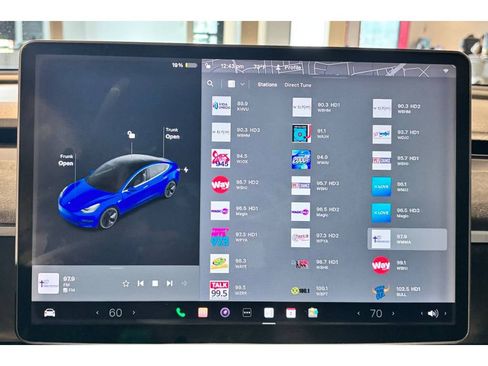 Used 2017 Tesla Model 3 Long Range image 29