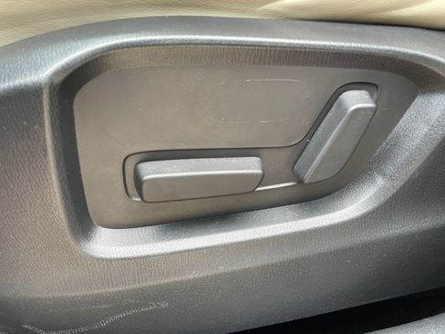 Used 2019 MAZDA CX-5 Touring FWD image 18