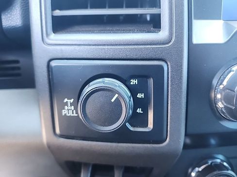 Used 2021 Ford F250 XL w/ STX Appearance Package AWD/4WD image 7