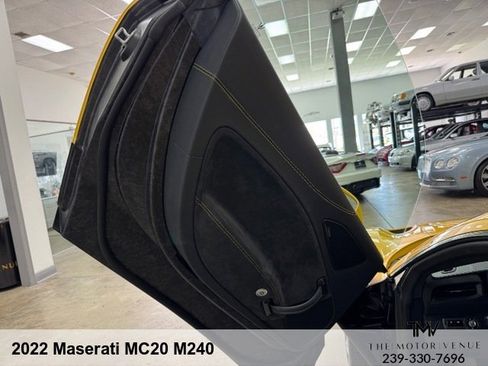 Used 2022 Maserati MC20 Coupe RWD image 21