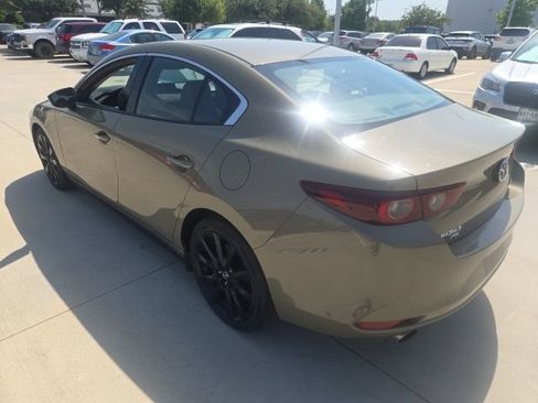 Used 2024 MAZDA MAZDA3 s AWD/4WD image 4