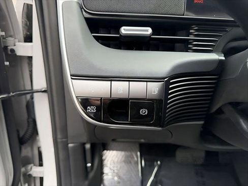 New 2026 Hyundai Ioniq 5 SE AWD/4WD image 16