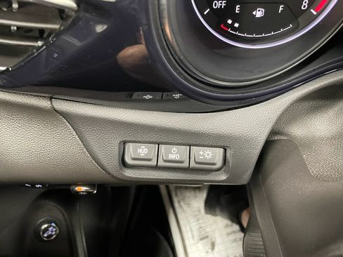 Used 2021 Buick Encore GX Essence w/ Advanced Technology Package AWD/4WD image 36