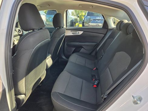 Used 2022 Kia Forte Sedan FWD image 36