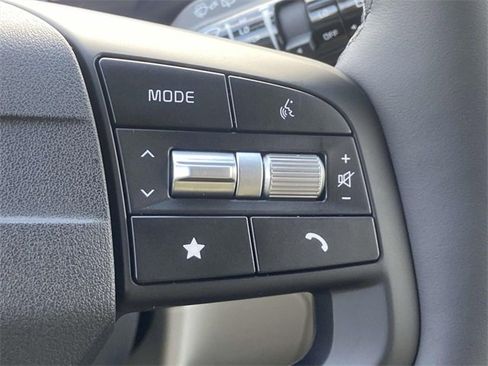 New 2026 Kia Sportage EX image 16