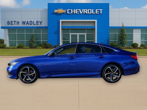 Used 2021 Honda Accord Sport image 4