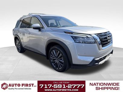 Used 2024 Nissan Pathfinder SL w/ SL Premium Package