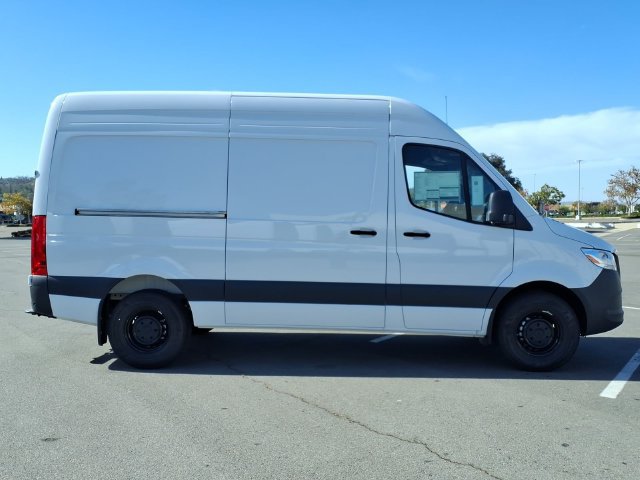 New 2026 Mercedes-Benz Sprinter 2500 image 21