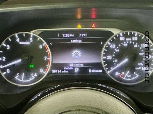 Certified 2022 Nissan Rogue SV w/ SV Premium Package FWD image 2