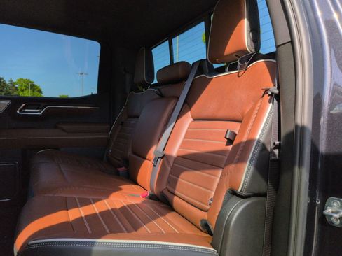 Used 2024 GMC Sierra 1500 Denali Ultimate AWD/4WD image 30