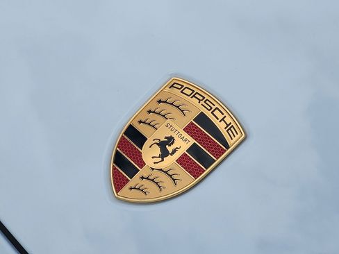 New 2026 Porsche Cayenne image 24