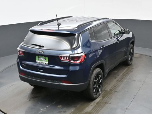 New 2026 Jeep Compass Latitude AWD/4WD image 22