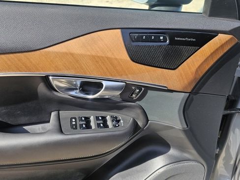 Certified 2025 Volvo XC90 B6 Plus w/ Protection Package image 18
