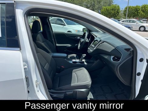 Used 2024 Chevrolet Malibu LT image 33