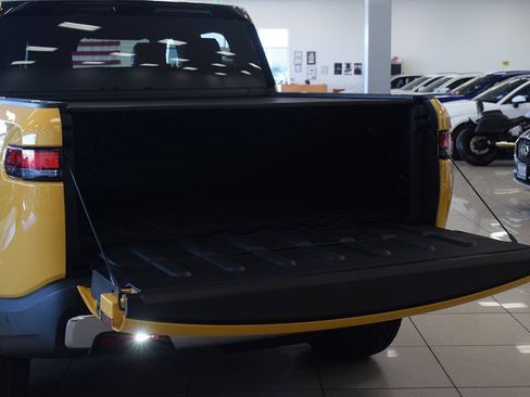 Used 2022 Rivian R1T Adventure AWD/4WD image 5