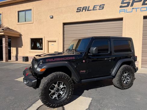 Used 2020 Jeep Wrangler Rubicon w/ Uconnect 4C Nav & Sound Group AWD/4WD image 8