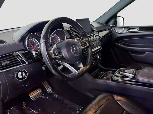 Used 2019 Mercedes-Benz GLE 43 AMG 4MATIC image 9
