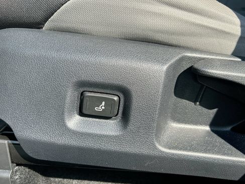 Certified 2025 Toyota Tacoma TRD Sport RWD image 12