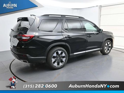 New 2026 Honda Pilot Elite image 17