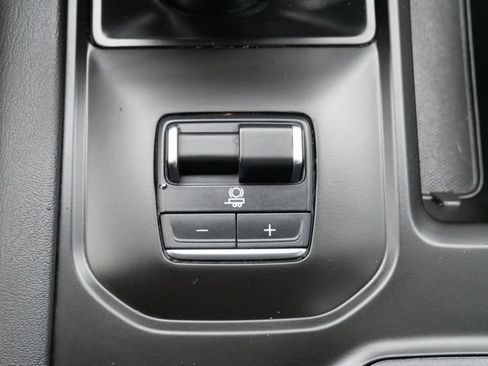 Used 2022 GMC Sierra 1500 Denali AWD/4WD image 19
