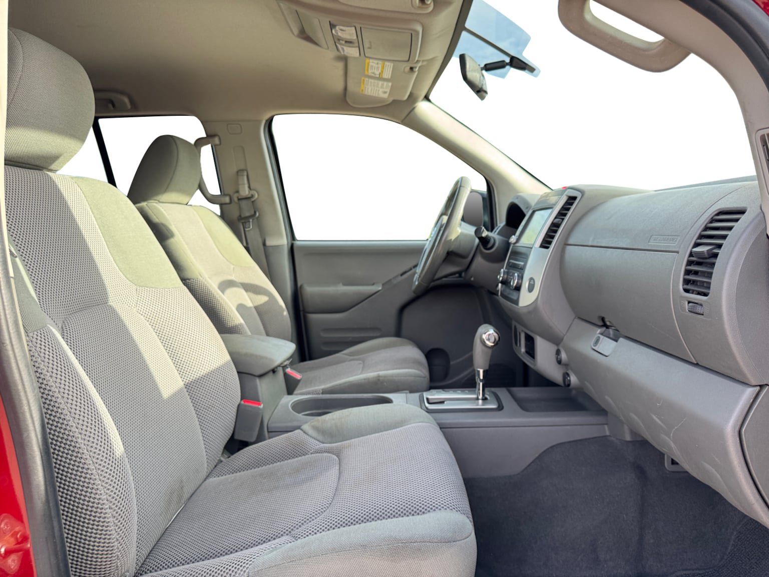 Used 2019 Nissan Frontier SV RWD image 17