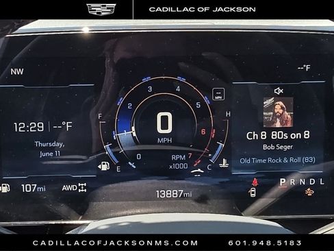 Used 2026 Chevrolet Equinox LT AWD/4WD image 13