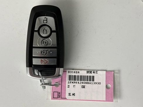 Used 2022 Ford Edge SEL w/ Convenience Package image 19