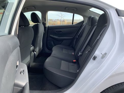 Used 2024 Nissan Sentra SV FWD image 24