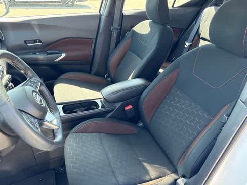 Used 2024 Nissan Kicks SR FWD image 11