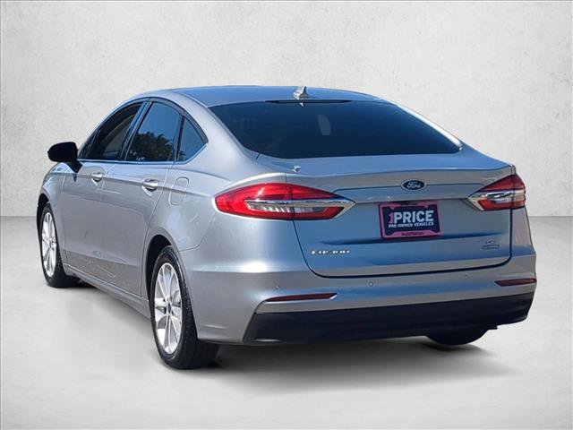 Used 2020 Ford Fusion SE FWD image 8