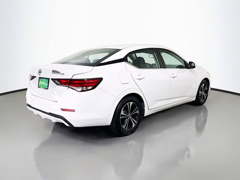 Used 2022 Nissan Sentra SV image 10