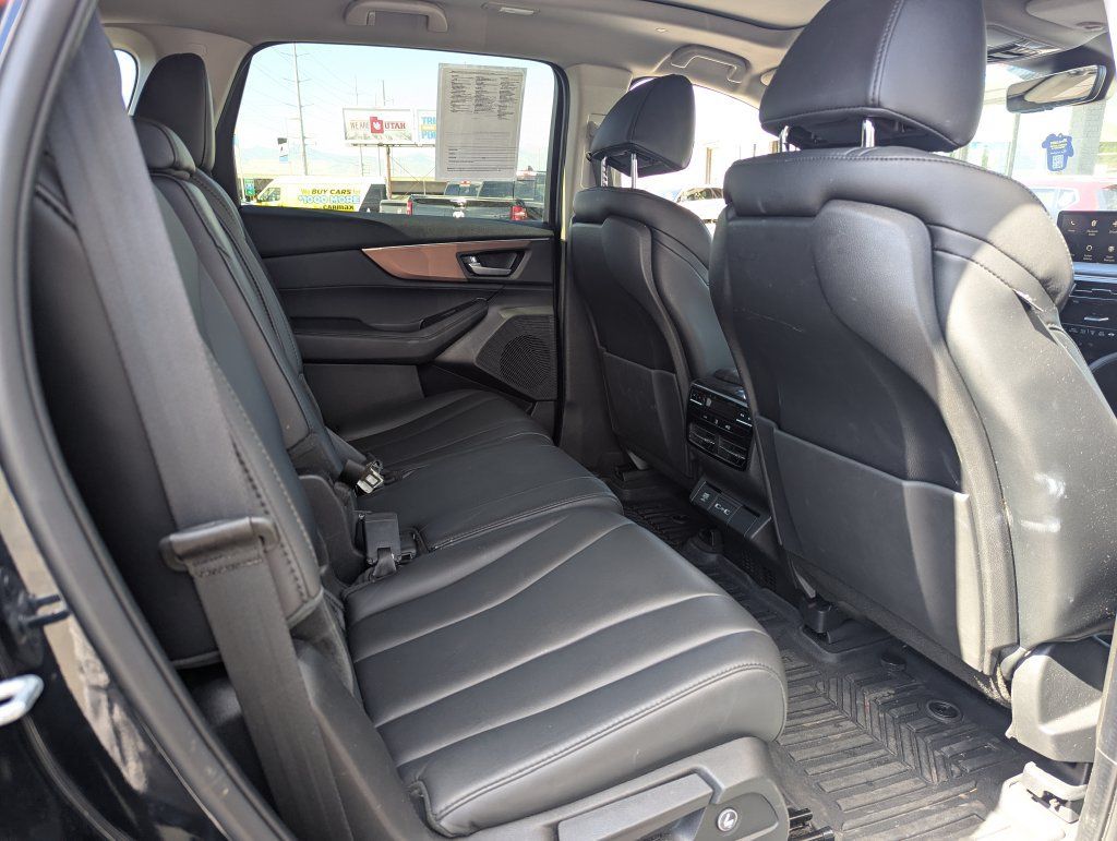 Used 2022 Acura MDX SH-AWD image 32