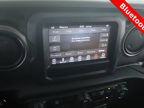 Used 2019 Jeep Wrangler Sport w/ Quick Order Package 24S AWD/4WD image 3