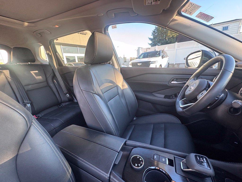 Used 2023 Nissan Rogue SL AWD/4WD image 20