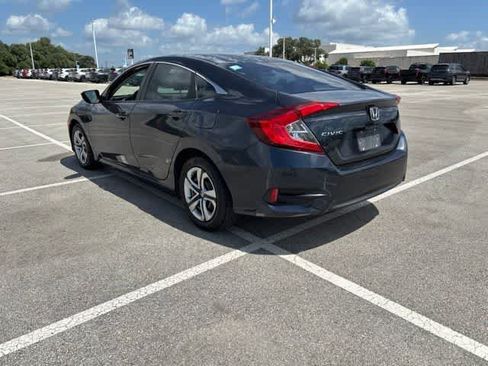 Used 2018 Honda Civic LX image 3