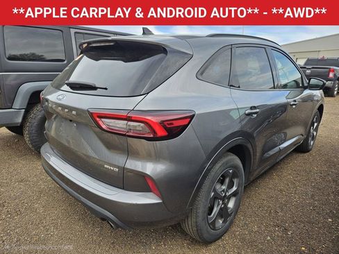 Used 2024 Ford Escape ST-Line image 5