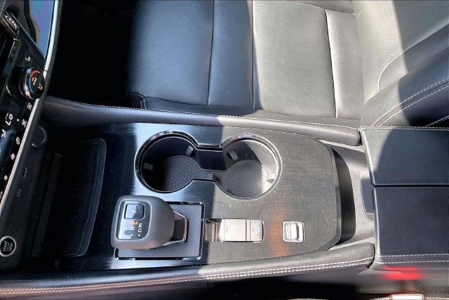 Used 2022 Nissan Rogue SL w/ SL Premium Package FWD image 13
