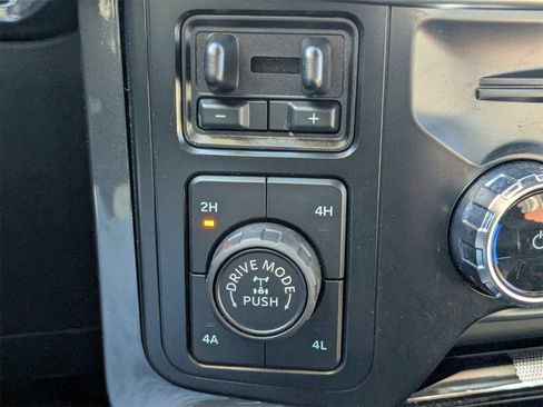 Used 2023 Ford F150 Lariat w/ Equipment Group 502A High image 26