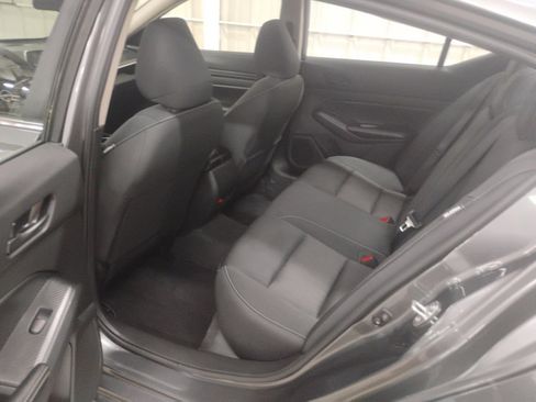 Used 2024 Nissan Altima 2.5 SV image 21