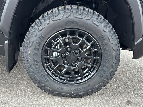 New 2026 Toyota Tundra SR5 image 12