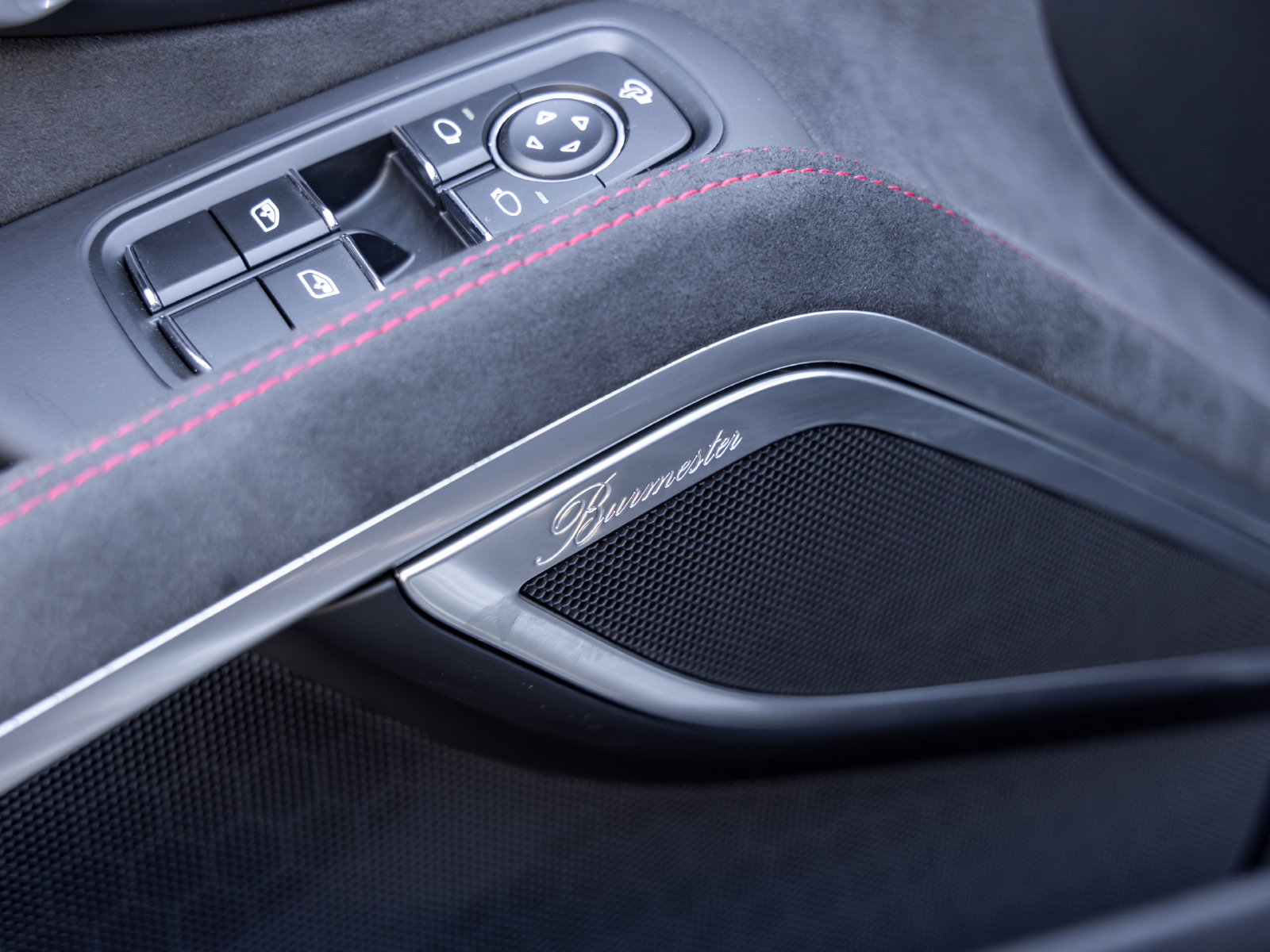Certified 2024 Porsche 718 Boxster GTS RWD image 32