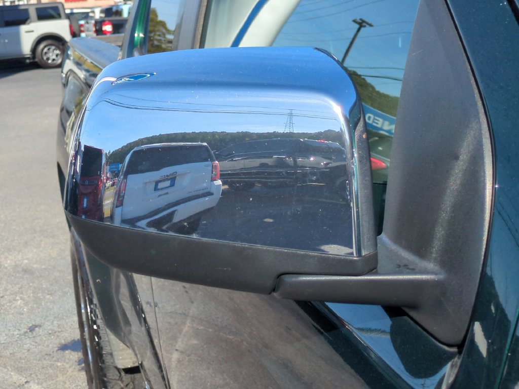 Used 2015 GMC Canyon SLT w/ Driver Alert Package AWD/4WD image 14