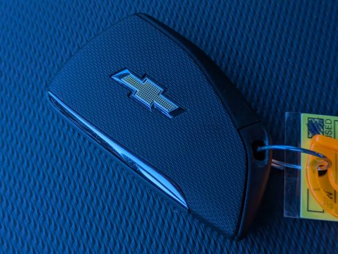 Used 2025 Chevrolet Equinox LT w/ Safety and Technology Package image 24