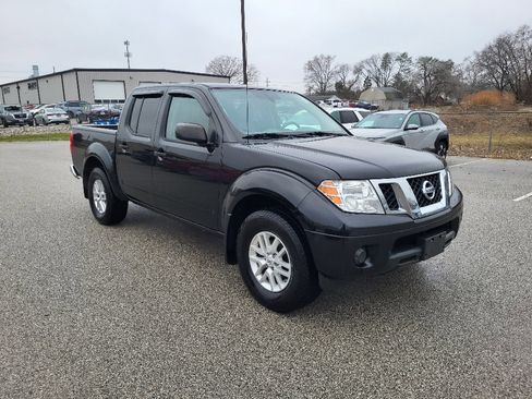 Used 2019 Nissan Frontier SV image 12