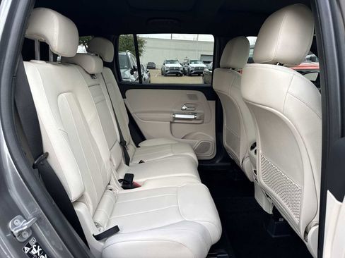 Certified 2026 Mercedes-Benz GLB 250 4MATIC image 19