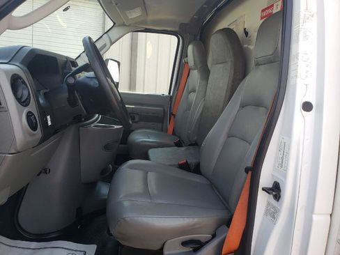Used 2019 Ford E-350 and Econoline 350 Super Duty w/ Power Windows & Locks Group RWD image 16