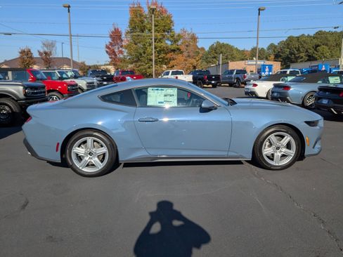 New 2026 Ford Mustang Coupe image 3