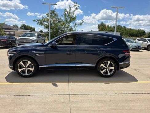 Used 2022 Genesis GV80 3.5T w/ Advanced Package 06 AWD/4WD image 4