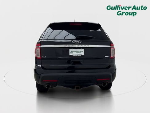 Used 2014 Ford Explorer XLT w/ Equipment Group 202A AWD/4WD image 7