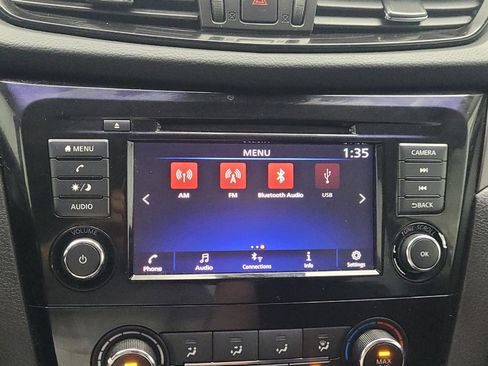 Used 2020 Nissan Rogue Sport S FWD image 25